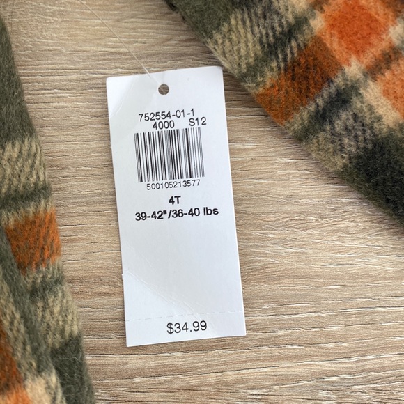 Old Navy Plaid Shacket - Picture 8 of 9